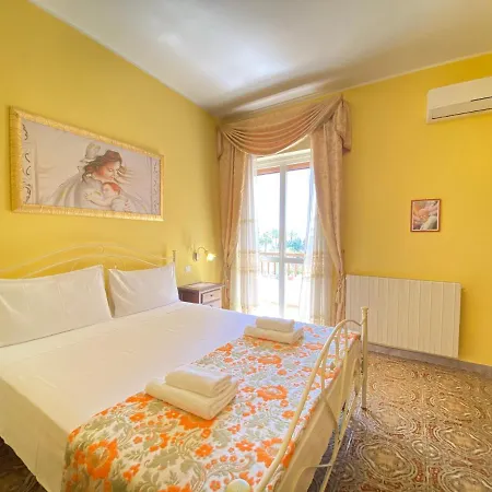 Apartment Elegant House Lido-baia *
