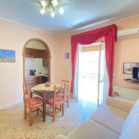 Apartment Elegant House Lido-baia