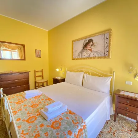 Apartment Elegant House Lido-baia *
